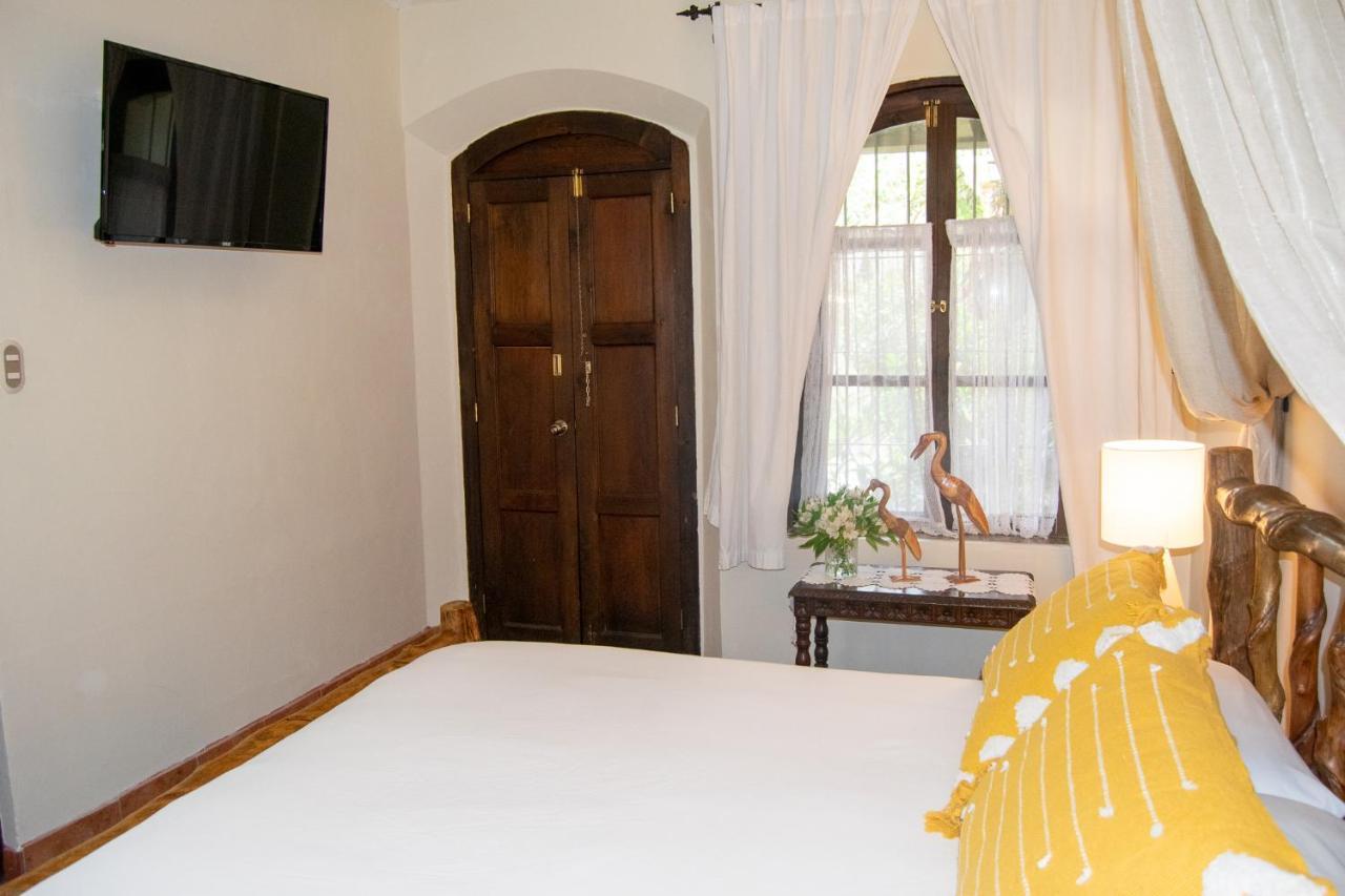 Hotel La Villa Serena Antigua Exteriér fotografie
