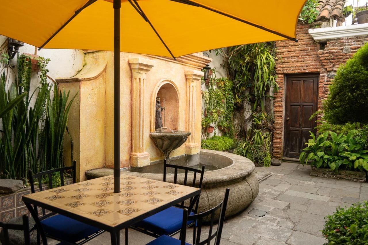 Hotel La Villa Serena Antigua Exteriér fotografie